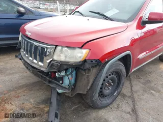 2011 Jeep Grand Cherokee Laredo with VIN 1J4RR4GT8BC636651, listed as a IAAI auction lot 41768944 with 200,160 mi miles. Bid and sale history available at carsss.com. Image 6.