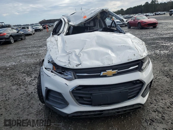 2018 Chevrolet Trax LT with VIN KL7CJPSB4JB714279, listed as a Copart auction lot 84242284 with 83,942 mi miles and Salvage Title. Bid and sale history available at carsss.com. Image 5.
