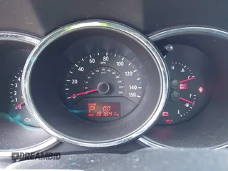 2012 Kia Sorento EX with VIN 5XYKU4A27CG236759, listed as a IAAI auction lot 41908574 with 197,841 mi miles. Bid and sale history available at carsss.com. Image 7.