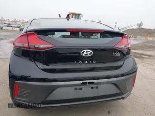 2020 Hyundai Ioniq Blue with VIN KMHC65LCXLU186010, listed as a IAAI auction lot 42019760 with 118,004 mi miles and . Bid and sale history available at DreamBid. Image 17.