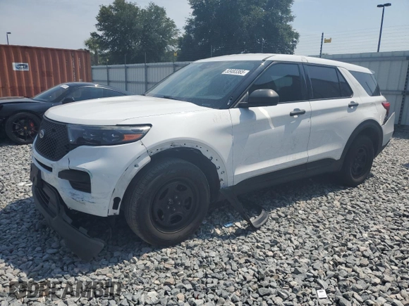 2021 Ford Police Interceptor Utility z VIN 1FM5K8AB4MGA46888, wystawiony jako Copart lot #53483365 z przebiegiem 81 293 mil mil oraz Nie do naprawy. Historia ofert i sprzedaży dostępna na DreamBid. Obrazek 1.