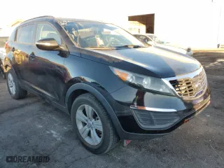 2012 Kia Sportage LX with VIN KNDPB3A27C7260725, listed as a Copart auction lot 86654524 with 146,217 mi miles and Salvage Title. Bid and sale history available at carsss.com. Image 4.