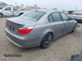 2005 BMW 5 Series 545i with VIN WBANB33555B089128, listed as a IAAI auction lot 42157702 with 206,362 mi miles and . Bid and sale history available at carsss.com. Image 4.