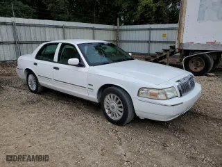 2011 Mercury Grand Marquis LS with VIN 2MEBM7FV5BX606938, listed as a Copart auction lot 68364374 with 75,898 mi miles and Salvage Title. Bid and sale history available at carsss.com. Image 4.