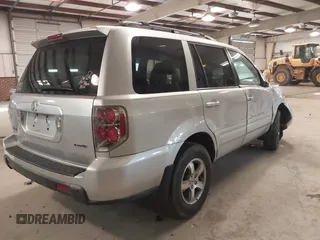 2006 Honda Pilot EX with VIN 2HKYF18416H534697, listed as a IAAI auction lot 41715642 with 224,093 mi miles and . Bid and sale history available at DreamBid. Image 4.