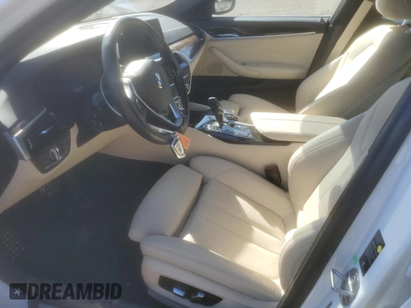 2020 BMW 5 Series 530i xDrive z VIN WBAJR7C05LBP96538, wystawiony jako Copart lot #48725965 z przebiegiem 41 471 mil mil oraz Szkoda całkowita • Salvage title. Historia ofert i sprzedaży dostępna na DreamBid. Obrazek 7.