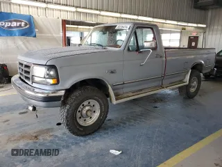 1992 Ford F-250 with VIN 1FTHF26HXNNA56967, listed as a Copart auction lot 83226474 with 150,659 mi miles and Salvage Title. Bid and sale history available at carsss.com. Image 1.
