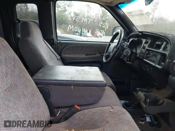 2001 Dodge 1500 with VIN 3B7HF13Z11G736508, listed as a IAAI auction lot 41660157 with 149,700 mi miles and . Bid and sale history available at DreamBid. Image 5.