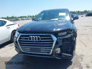 2019 Audi Q7 Premium Plus z VIN WA1LAAF75KD012980, wystawiony jako IAAI lot #42205106 z przebiegiem Nie podano mil oraz . Historia ofert i sprzedaży dostępna na DreamBid. Obrazek 11.