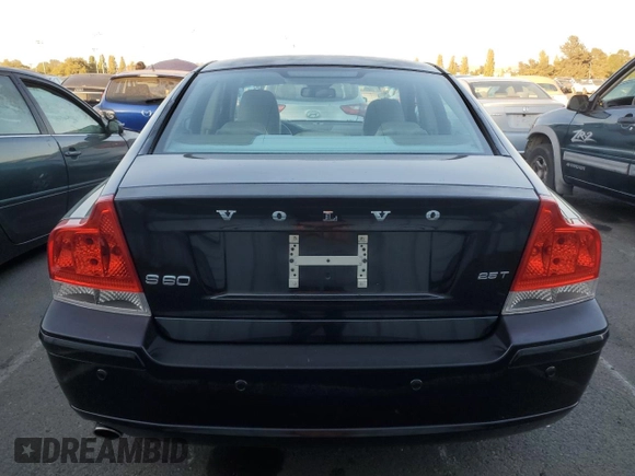 2009 Volvo S60 2.5T with VIN YV1RS592992731704, listed as a Copart auction lot 73057224 with 170,036 mi miles and Salvage Title. Bid and sale history available at carsss.com. Image 6.