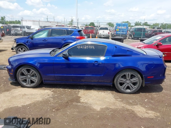 2013 Ford Mustang V6 with VIN 1ZVBP8AM8D5254453, listed as a IAAI auction lot 42535999 with 105,652 mi miles and . Bid and sale history available at DreamBid. Image 14.