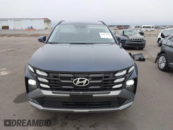 2025 Hyundai Tucson SEL with VIN 5NMJBCDE4SH451263, listed as a IAAI auction lot 41834478 with 3,432 mi miles and . Bid and sale history available at carsss.com. Image 12.