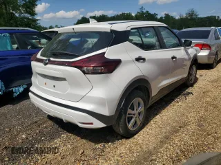 2021 Nissan Kicks S with VIN 3N1CP5BV0ML547747, listed as a Copart auction lot 50586675 with 95,213 mi miles and Clean Title. Bid and sale history available at carsss.com. Image 3.