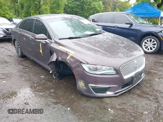 2018 Lincoln MKZ Hybrid Black Label z VIN 3LN6L5NU1JR622646, wystawiony jako IAAI lot #42333855 z przebiegiem 128 384 mil mil oraz . Historia ofert i sprzedaży dostępna na DreamBid. Obrazek 1.