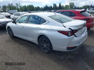 2024 Lexus ES 250 with VIN 58AD11D17RU012342, listed as a IAAI auction lot 42207023 with 12,930 mi miles and . Bid and sale history available at DreamBid. Image 3.