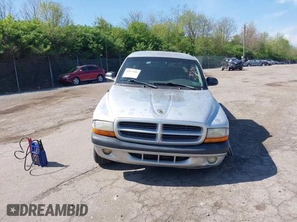 2001 Dodge Dakota SLT with VIN 1B7GG22XX1S348751, listed as a IAAI auction lot 42077395 with 148,034 mi miles and . Bid and sale history available at carsss.com. Image 13.