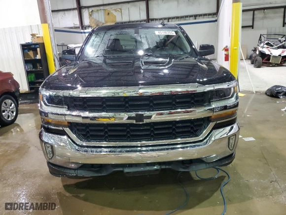 2019 Chevrolet Silverado 1500 LD LT with VIN 2GCVKPEC8K1157830, listed as a Copart auction lot 45190355 with 57,834 mi miles and Salvage Title. Bid and sale history available at carsss.com. Image 5.