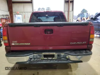 2000 Chevrolet Silverado 1500 LS with VIN 2GCEC19V2Y1344835, listed as a Copart auction lot 45058925 with 251,702 mi miles and Clean Title. Bid and sale history available at carsss.com. Image 6.