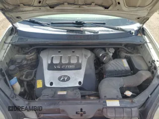 2006 Hyundai Tucson GLS with VIN KM8JN72D76U300226, listed as a Copart auction lot 53678775 with 286,223 mi miles and Clean Title. Bid and sale history available at carsss.com. Image 12.