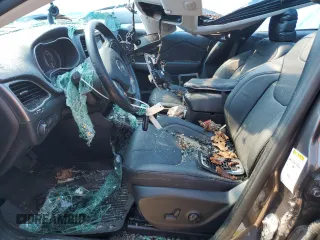 2021 Jeep Cherokee Limited with VIN 1C4PJLDX4MD187701, listed as a Copart auction lot 60745705 with Not provided miles and Non repairable. Bid and sale history available at DreamBid. Image 7.