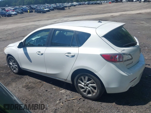 2012 Mazda 3 i Touring z VIN JM1BL1L74C1600792, wystawiony jako IAAI lot #42197953 z przebiegiem 139 930 mil mil oraz . Historia ofert i sprzedaży dostępna na DreamBid. Obrazek 15.