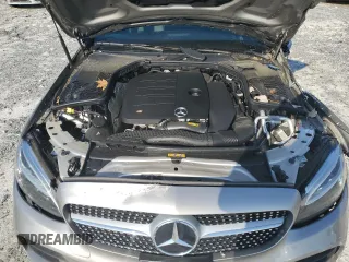 2020 Mercedes-Benz C 300 z VIN 55SWF8EB2LU329322, wystawiony jako Copart lot #60037785 z przebiegiem Nie podano mil oraz Czysty tytuł • Clean title. Historia ofert i sprzedaży dostępna na DreamBid. Obrazek 11.