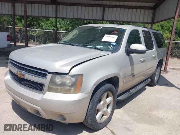 2007 Chevrolet Suburban LS with VIN 1GNFC16J77R264823, listed as a IAAI auction lot 42680813 with Not provided miles and . Bid and sale history available at DreamBid. Image 2.