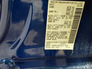 2017 Nissan Titan Pro-4X z VIN 1N6BA1F45HN519305, wystawiony jako IAAI lot #41689197 z przebiegiem 116 562 mil mil oraz . Historia ofert i sprzedaży dostępna na DreamBid. Obrazek 9.