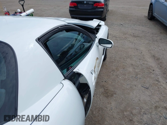 2000 Chevrolet Corvette with VIN 1G1YY12G7Y5115827, listed as a IAAI auction lot 41890391 with 38,815 mi miles. Bid and sale history available at carsss.com. Image 17.