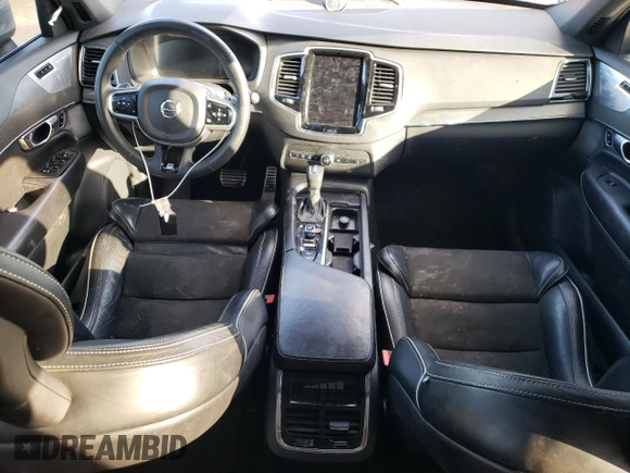 2018 Volvo XC90 R-Design with VIN YV4A22PM5J1336397, listed as a Copart auction lot 40368224 with 145,238 mi miles. Bid and sale history available at carsss.com. Image 8.