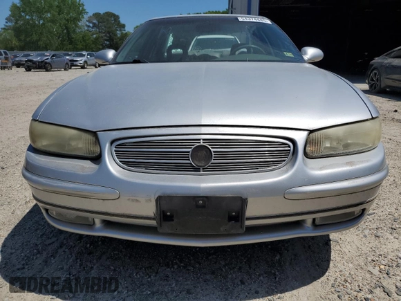 2002 Buick Regal LS z VIN 2G4WB55KX21144458, wystawiony jako Copart lot #54374445 z przebiegiem 97 900 mil mil oraz Czysty tytuł • Clean title. Historia ofert i sprzedaży dostępna na DreamBid. Obrazek 5.
