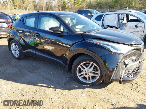 2021 Toyota C-HR LE with VIN NMTKHMBXXMR123633, listed as a IAAI auction lot 40787336 with 28,234 mi miles. Bid and sale history available at carsss.com. Image 1.