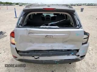 2017 Jeep Compass Sport с VIN 1C4NJCBA0HD147935, выставлен на аукционе Copart как лот 62704255 с пробегом 136 711 миль миль и Списание • Salvage title. История ставок и продаж доступна на DreamBid. Изображение 6.