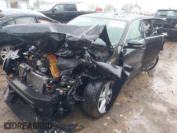 2015 Volkswagen Passat SE с VIN 1VWBV7A30FC066788, выставлен на аукционе IAAI как лот 40450455 с пробегом 84 245 миль миль и . История ставок и продаж доступна на DreamBid. Изображение 6.