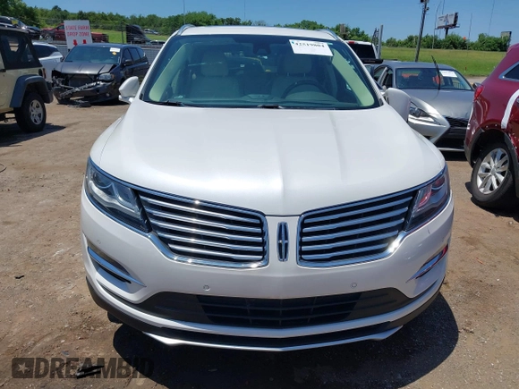 2016 Lincoln MKC Reserve with VIN 5LMTJ3DH5GUJ00697, listed as a IAAI auction lot 42519804 with 57,995 mi miles and . Bid and sale history available at DreamBid. Image 13.