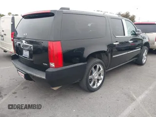 2007 Cadillac Escalade ESV z VIN 1GYFK66857R321889, wystawiony jako IAAI lot #42459011 z przebiegiem 194 146 mil mil oraz . Historia ofert i sprzedaży dostępna na DreamBid. Obrazek 4.