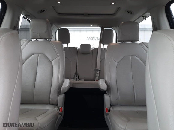 2018 Chrysler Pacifica Touring L Plus with VIN 2C4RC1EG5JR235107, listed as a Copart auction lot 89121465 with 115,663 mi miles and Salvage Title. Bid and sale history available at carsss.com. Image 10.