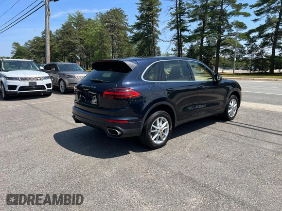 2016 Porsche Cayenne z VIN WP1AA2A22GKA36878, wystawiony jako Copart lot #61495525 z przebiegiem 110 253 mil mil oraz Czysty tytuł • Clean title. Historia ofert i sprzedaży dostępna na DreamBid. Obrazek 4.