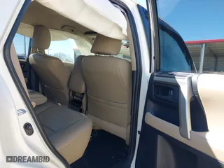 2011 Toyota 4Runner SR5 with VIN JTEZU5JR3B5021593, listed as a IAAI auction lot 41663008 with 290,112 mi miles. Bid and sale history available at carsss.com. Image 8.