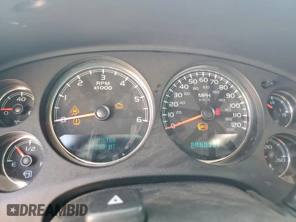 2008 GMC Yukon XL SLT 4SB z VIN 1GKFC16J18J187752, wystawiony jako Copart lot #56797975 z przebiegiem 315 232 mil mil oraz Szkoda całkowita • Salvage title. Historia ofert i sprzedaży dostępna na DreamBid. Obrazek 9.