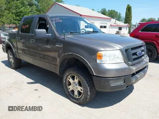 2005 Ford F-150 XLT z VIN 1FTPW14525KE84564, wystawiony jako IAAI lot #42622098 z przebiegiem 170 454 mil mil oraz . Historia ofert i sprzedaży dostępna na DreamBid. Obrazek 1.