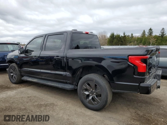 2024 Ford F-150 Lightning XLT z VIN 1FTVW3LK0RWG05326, wystawiony jako Copart lot #55842435 z przebiegiem 23 914 mil mil oraz Czysty tytuł • Clean title. Historia ofert i sprzedaży dostępna na DreamBid. Obrazek 2.