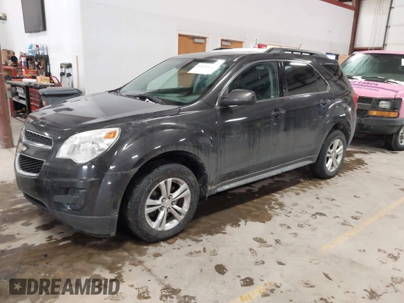 2015 Chevrolet Equinox LT z VIN 2GNALBEK7F6296532, wystawiony jako IAAI lot #41424368 z przebiegiem 152 174 mil mil oraz . Historia ofert i sprzedaży dostępna na DreamBid. Obrazek 17.