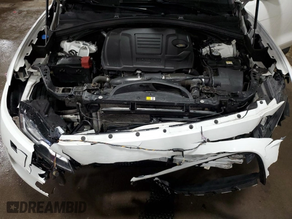 2018 Jaguar F-Pace 25t Prestige z VIN SADCK2FX3JA266443, wystawiony jako Copart lot #88802895 z przebiegiem 106 928 mil mil oraz Szkoda całkowita • Salvage title. Historia ofert i sprzedaży dostępna na DreamBid. Obrazek 13.