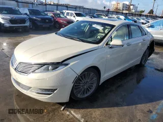 2016 Lincoln MKZ with VIN 3LN6L2GK3GR611120, listed as a Copart auction lot 45517715 with 61,289 mi miles and Salvage Title. Bid and sale history available at carsss.com. Image 1.