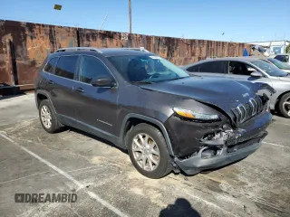 2018 Jeep Cherokee Latitude Plus with VIN 1C4PJLLBXJD553159, listed as a Copart auction lot 46189905 with 79,216 mi miles and Salvage Title. Bid and sale history available at carsss.com. Image 4.