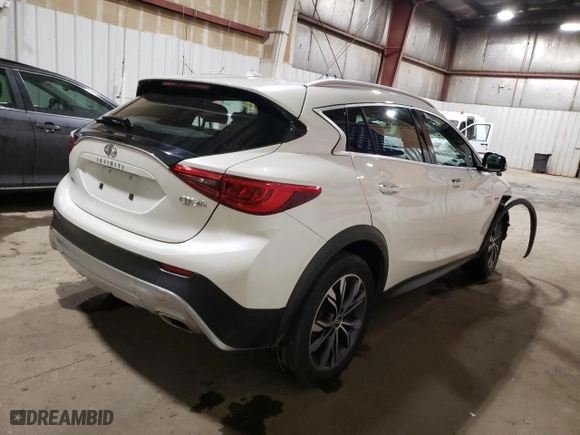 2017 Infiniti QX30 Luxury with VIN SJKCH5CR4HA038346, listed as a Copart auction lot 44990635 with 65,391 mi miles and Salvage Title. Bid and sale history available at carsss.com. Image 3.