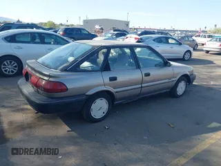 1990 Geo Prizm z VIN 1Y1SK7169LZ039342, wystawiony jako IAAI lot #42035615 z przebiegiem 182 352 mil mil oraz . Historia ofert i sprzedaży dostępna na DreamBid. Obrazek 4.
