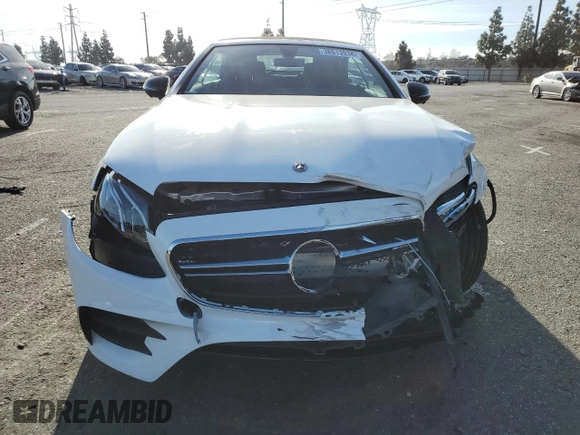 2019 Mercedes-Benz E 53 AMG with VIN WDD1K6BB0KF083452, listed as a Copart auction lot 38613934 with 14,655 mi miles and . Bid and sale history available at DreamBid. Image 5.