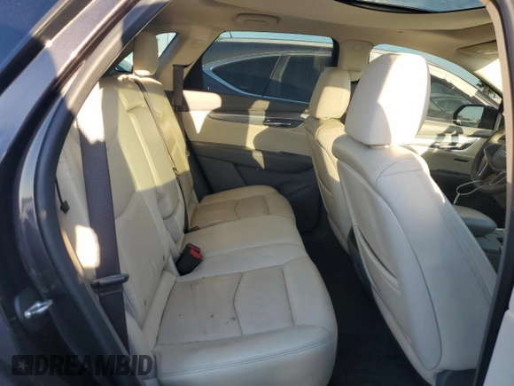 2017 Cadillac XT5 Premium Luxury AWD z VIN 1GYKNERS6HZ166374, wystawiony jako Copart lot #44441395 z przebiegiem Nie podano mil oraz Szkody całkowita. Historia ofert i sprzedaży dostępna na DreamBid. Obrazek 11.